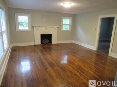 110 Mc Farland Road 3 Beds Apartment for Rent