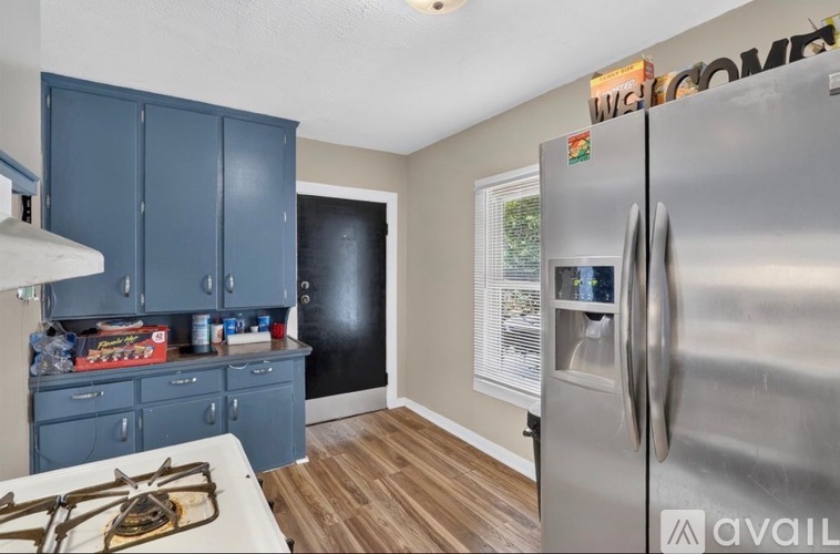 1541 West St 3 Beds Apartment for Rent - Photo gallery 4