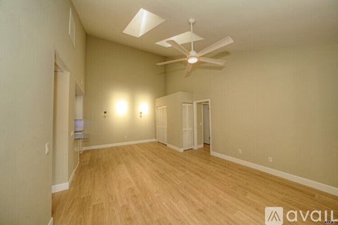 8164 Southeast Croft Circle 2 Beds Apartment for Rent