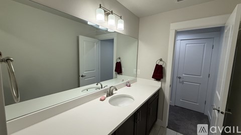 234 N, Glenwood Way 4 Beds Apartment for Rent