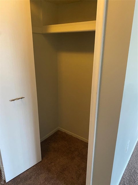 24540 Shiawassee St., Apt. 203 1 Apartment for Rent