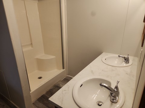 18201 Alameda Street 3 Beds Apartment for Rent