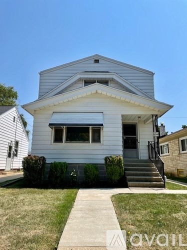 2372 S 77Th St 2 Beds Apartment for Rent