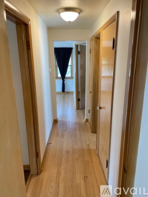 2372 S 77Th St 2 Beds Apartment for Rent