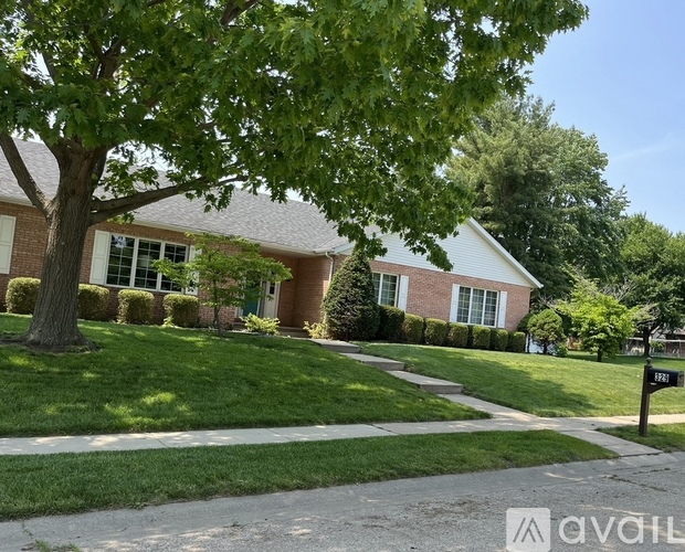 329 Golf Road 5 Beds Single Family Home for Rent - Photo gallery 1