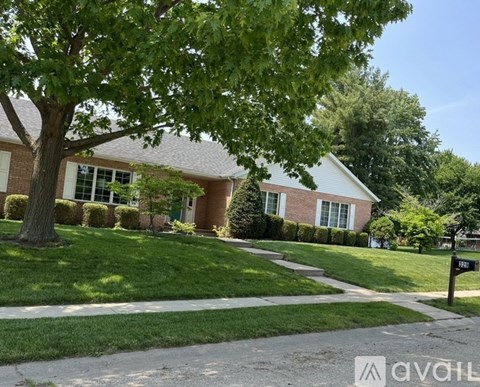 329 Golf Road 5 Beds Apartment for Rent