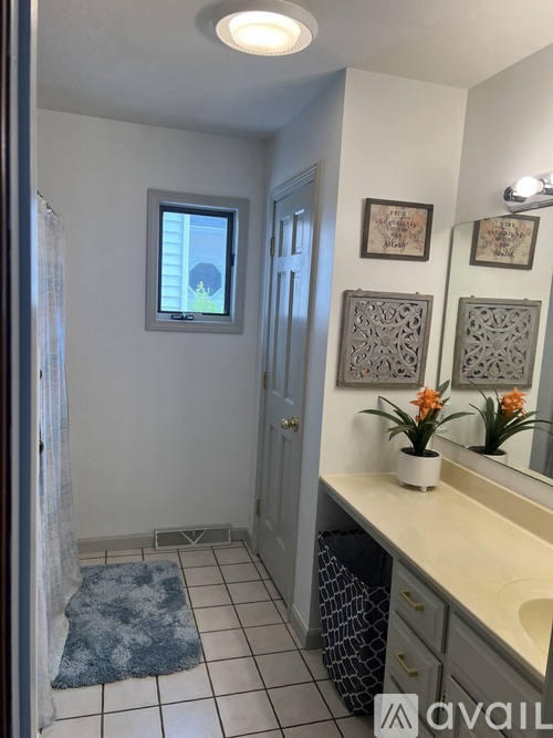 329 Golf Road 5 Beds Single Family Home for Rent - Photo gallery 5