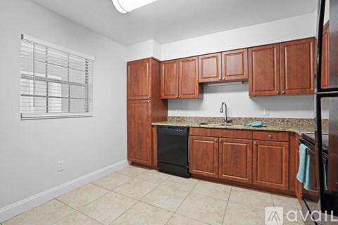 3215 W Swann Ave 2 Beds Apartment for Rent