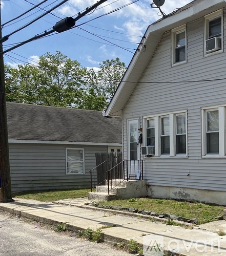 319 5th Terrace 1 Apartment for Rent - Photo gallery 1