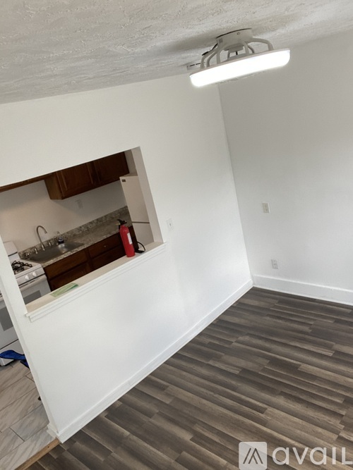 319 5th Terrace 1 Apartment for Rent - Photo gallery 3