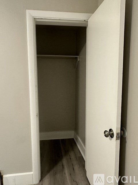 201 Hamilton Street 2 Beds Apartment for Rent