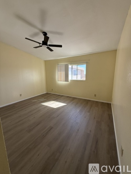 13527 Lemoli Avenue 3 Beds Apartment for Rent - Photo gallery 5