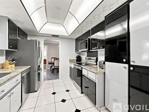550 Palmdale Drive 4 Beds Apartment for Rent