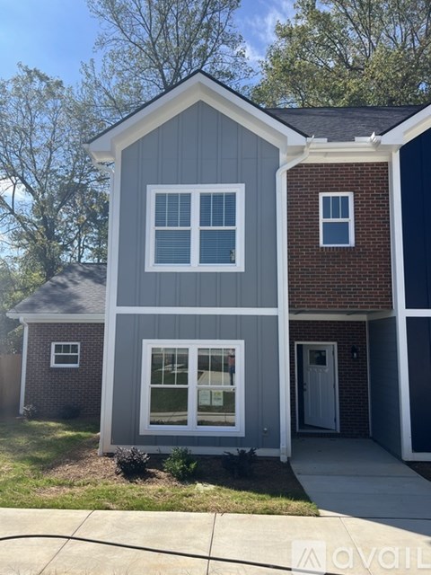 2920 Shamrock Drive 3 Beds Apartment for Rent
