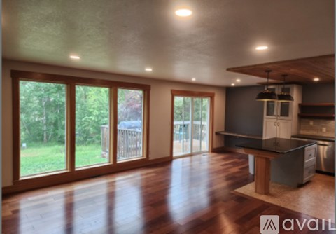 3124 Bermuda Street 3 Beds Apartment for Rent