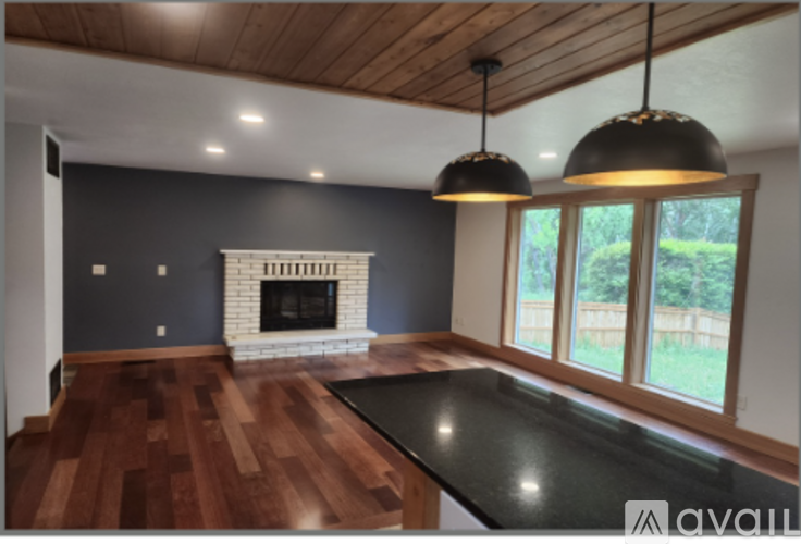 3124 Bermuda Street 3 Beds Single Family Home for Rent - Photo gallery 4