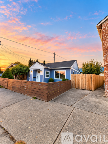 503 Ash Street 3 Beds Single Family Home for Rent - Photo gallery 2