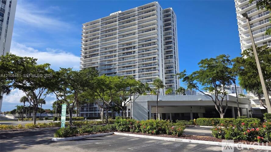 3701 N Country Club Dr 2 Beds Condo for Rent - Photo gallery 2