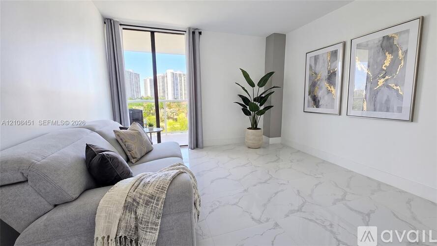 3701 N Country Club Dr 2 Beds Condo for Rent - Photo gallery 4
