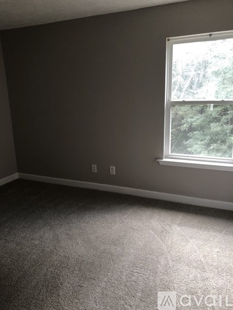 624 Mckean Drive 3 Beds Apartment for Rent