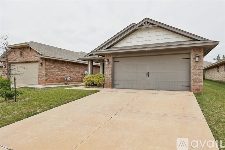 19716 Brunswick Ct 3 Beds Single Family Home for Rent - Photo gallery 3