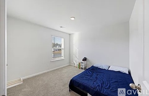 921 Woodside Creek Lane 5 Beds Apartment for Rent