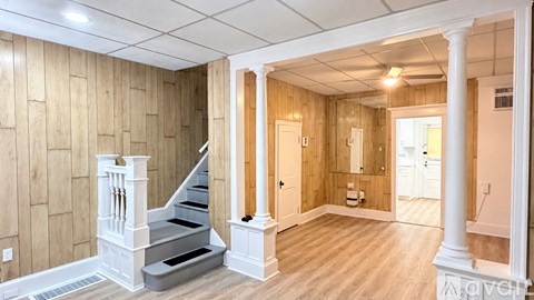 4542 N Mole St 3 Beds Apartment for Rent