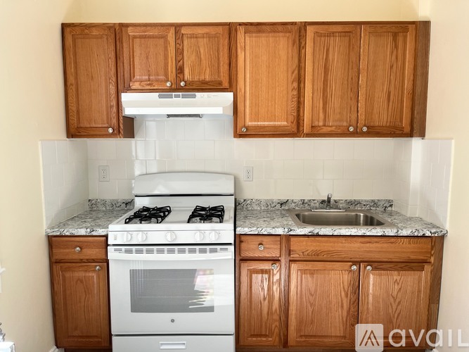 222 Christie Street 1 Apartment for Rent - Photo gallery 4
