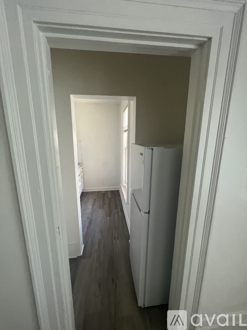 2111 S Union Ave Studio Apartment for Rent - Photo gallery 2