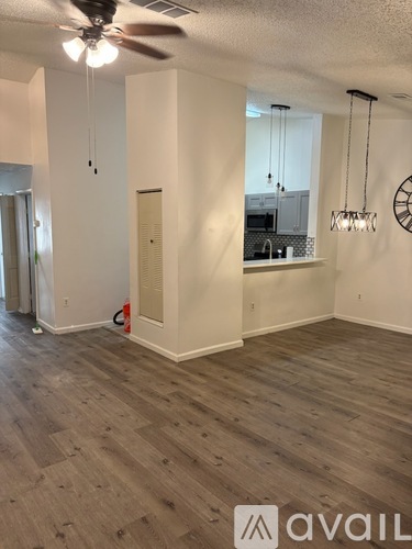 Edpas Road 2 Beds Condo for Rent - Photo gallery 3