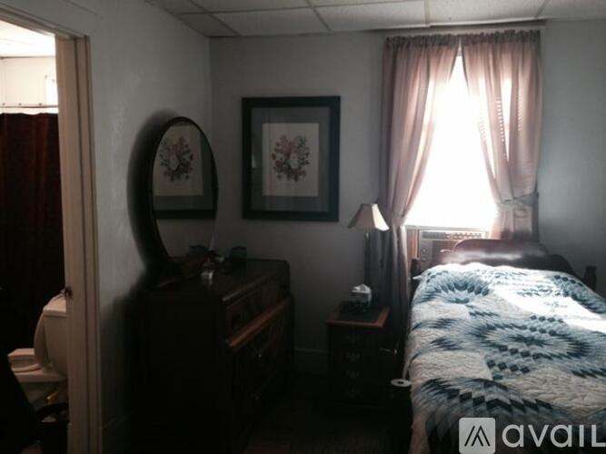 30 N Gordon St 1 Apartment for Rent - Photo gallery 4