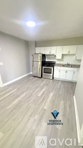 14 Hillside Ave 2 Beds Apartment for Rent