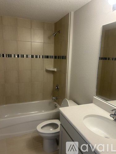 17 Ryall Lane 3 Beds Townhouse for Rent - Photo gallery 2