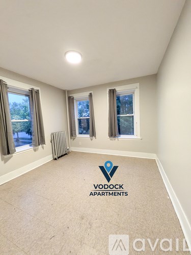 529 Union St 3 Beds Apartment for Rent