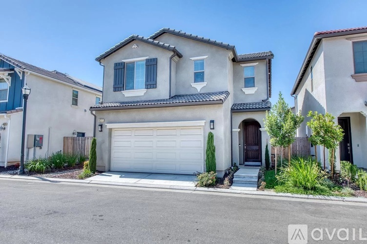 6217 East Sydney Drive 3 Beds Single Family Home for Rent - Photo gallery 2
