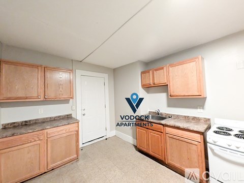 529 Union St 3 Beds Apartment for Rent