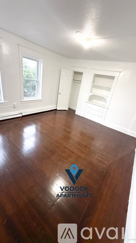 528 Union St 2 Beds Apartment for Rent