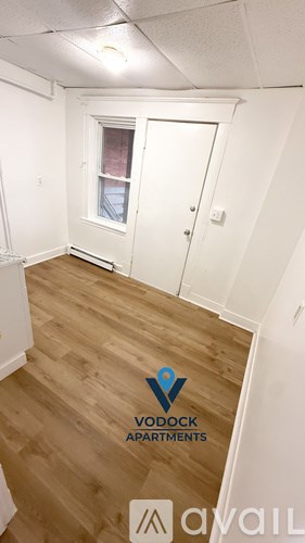 528 Union St 2 Beds Apartment for Rent