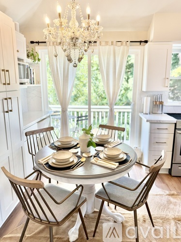 7519 25th Avenue Northeast 3 Beds Single Family Home for Rent - Photo gallery 3