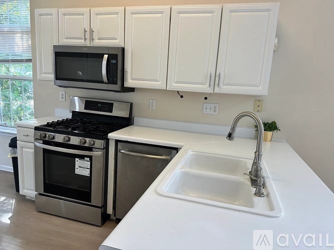 7030 Trellis Court 3 Beds Single Family Home for Rent - Photo gallery 5