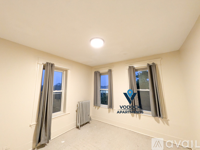 529 Union St 3 Beds Apartment for Rent - Photo gallery 4