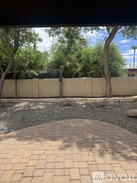 2531 E Bluefield Ave 2 Beds Apartment for Rent