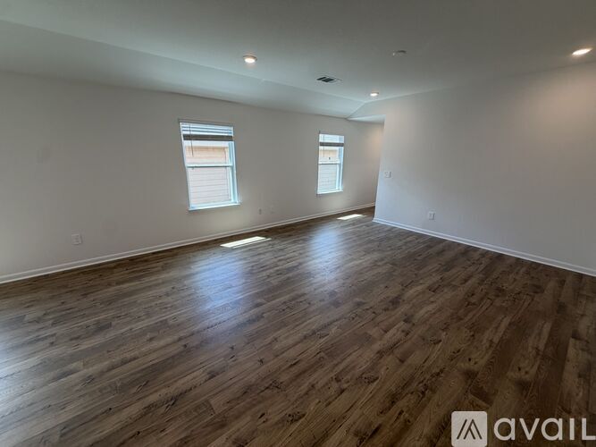 544 Gilmer Lane 3 Beds Single Family Home for Rent - Photo gallery 3