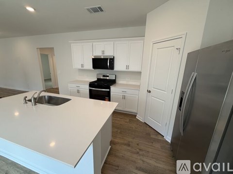 544 Gilmer Lane 3 Beds Apartment for Rent