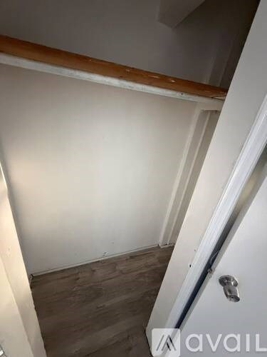 133 Isabella Ave 3 Beds Apartment for Rent