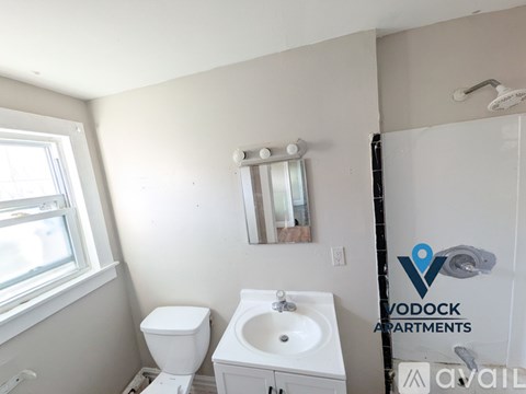 156 Washington Street 2 Beds Apartment for Rent