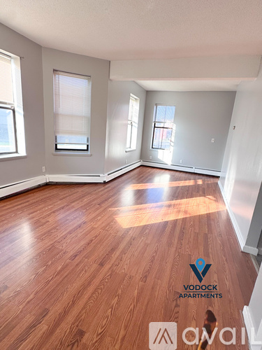 52 Maple Ave 3 Beds Apartment for Rent - Photo gallery 3