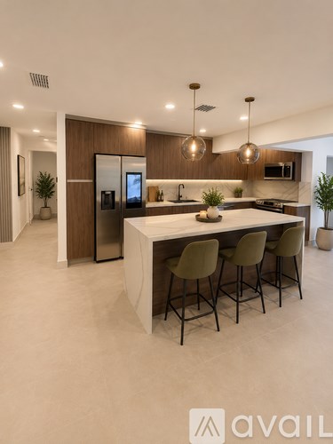 1012 Northeast 8Th Street 4 Beds Apartment for Rent