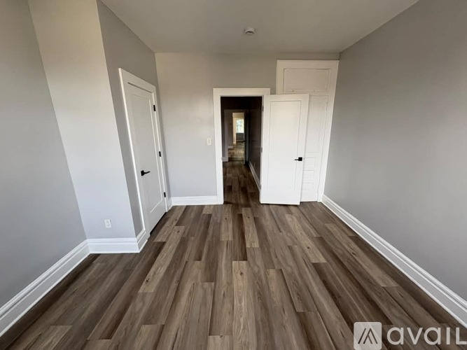 77 Ashland Ave 2 Beds Apartment for Rent - Photo gallery 2