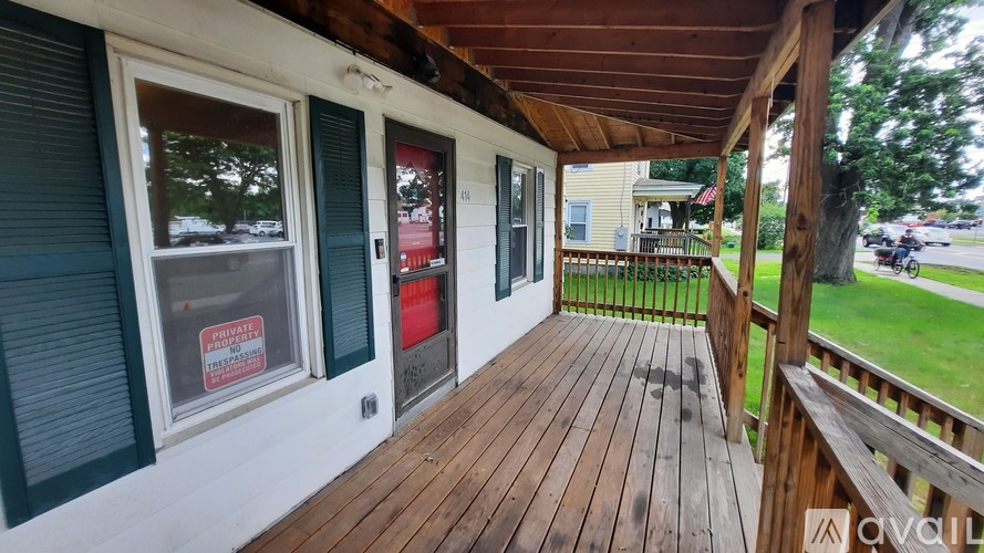 414 Lower Main Street 3 Beds Single Family Home for Rent - Photo gallery 3
